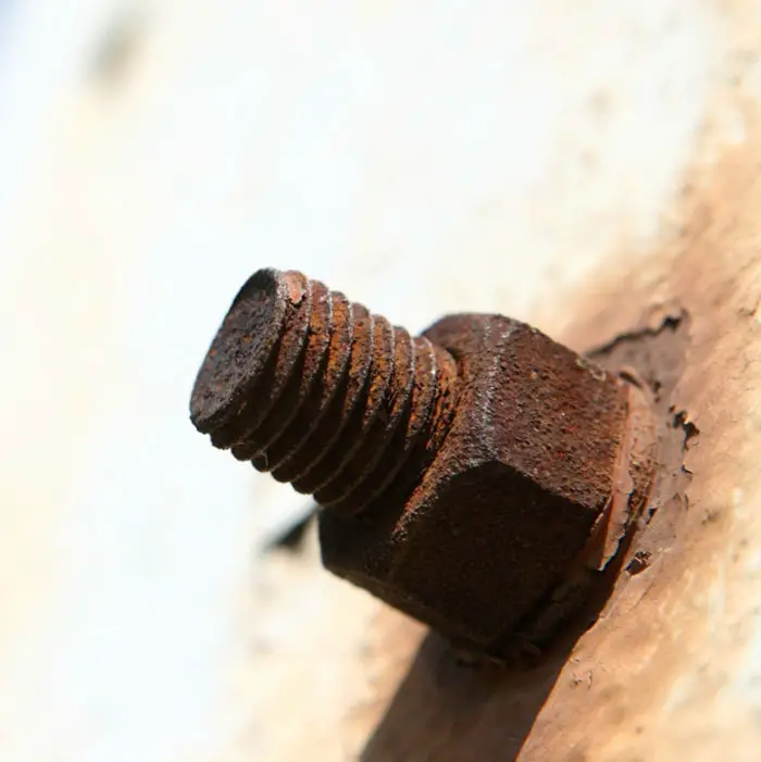 How to Remove Rusted Bolts without Heat? (3 Easy Steps)