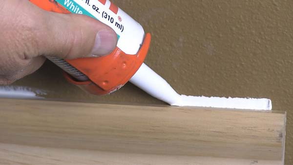 How to Caulk a 3 Piece Shower